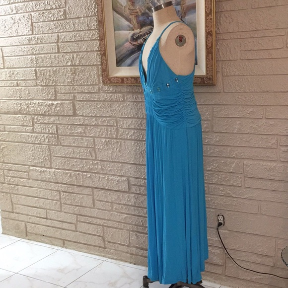 Dots Beaded Front Ruched Style Maxi Dress - Picture 4 of 8